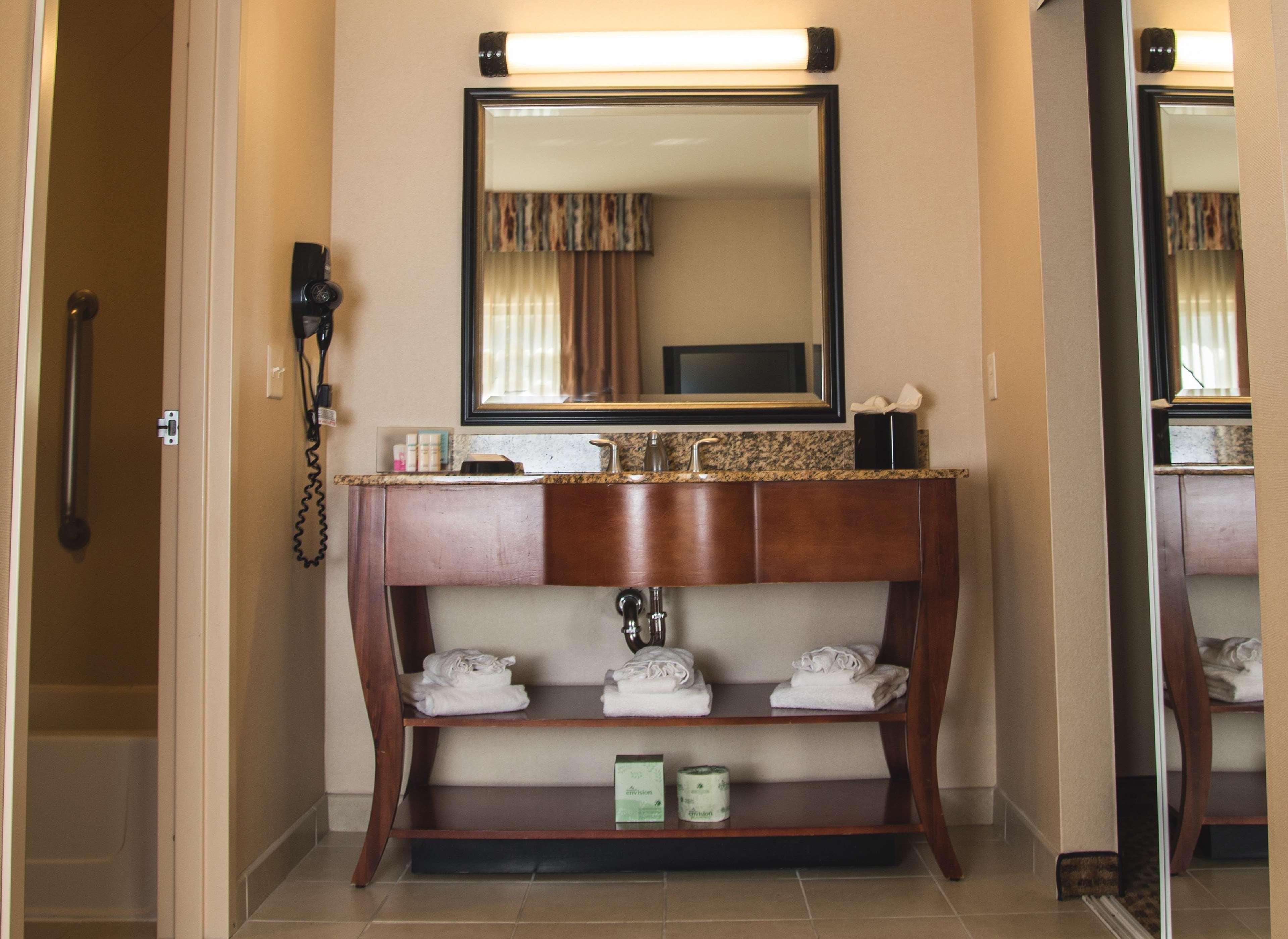 Hotel Hampton &
